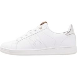Trampki damskie slip on: H.I.S Tenisówki i Trampki white/silver
