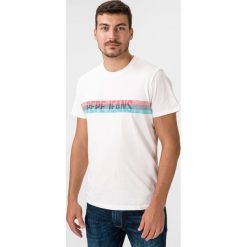 Pepe Jeans Marke Koszulka Biały. Białe podkoszulki męskie Pepe Jeans, xl, z nadrukiem, z bawełny, bez kołnierzyka, z krótkim rękawem, krótkie. Za 180,95 zł.