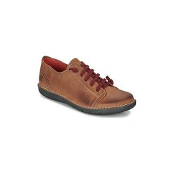Derby Casual Attitude HORMITA. Pomarańczowe półbuty damskie Casual Attitude, na co dzień, bez wzorów, casualowe, bez obcasa, bez zapięcia. W wyprzedaży za 279,20 zł.