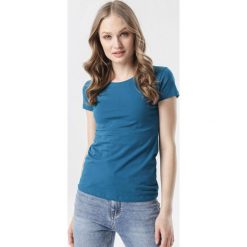 Granatowy T-shirt Echolaira. Niebieskie t-shirty damskie Born2be, s, bez wzorów, sportowe, z okrągłym kołnierzem. Za 34,99 zł.