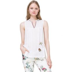 Desigual Bluzka Damska Bluse Susi 73B2Yc4 1001 (Rozmiar L). Szare koszule damskie Desigual, l, bez wzorów, z materiału, eleganckie, bez kołnierzyka, bez rękawów. W wyprzedaży za 128,00 zł.