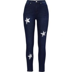 Cellbes Dżinsy ciemnoniebieski denim female niebieski 44. Niebieskie jeansy damskie Cellbes, bez wzorów, z materiału. W wyprzedaży za 109,00 zł.