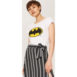 T-shirt Batman - Biały. Białe t-shirty damskie marki House, s, z motywem z bajki. Za 29,99 zł.