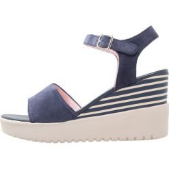 Sandały damskie: Stonefly ELY Sandały na obcasie dark denim