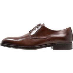 Zign Eleganckie buty cognac. Brązowe buty wizytowe męskie Zign, z materiału, na sznurówki. Za 459,00 zł.