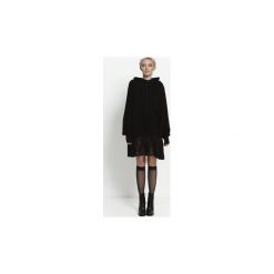 Bluzy damskie: Bluza z falbaną