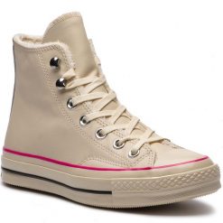 Trampki CONVERSE - Chuck 70 Hi 162434C Natural Ivory/Pink. Brązowe półbuty damskie Converse, na co dzień, bez wzorów, ze skóry, bez obcasa, na płaskiej podeszwie, bez zapięcia. W wyprzedaży za 359,00 zł.
