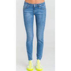 JEANSY SLIM FIT LIU JO. Jeansy damskie Liu Jo. Za 899,00 zł.