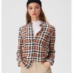 Koszula z wiskozy - Jasny szary. Szare koszule damskie Sinsay, s, bez wzorów, z wiskozy, bez kołnierzyka, bez rękawów. Za 39,99 zł.