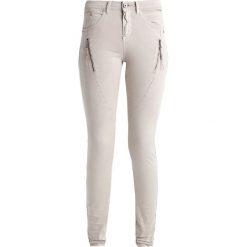 Cream BIBIANA Jeansy Slim fit nature gray. Szare rurki damskie marki Cream. W wyprzedaży za 272,35 zł.