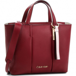 Torebka CALVIN KLEIN - City Leather Medium K60K604478 628. Czerwone torebki klasyczne damskie Calvin Klein, ze skóry. Za 1199,00 zł.