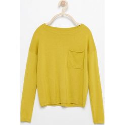 Swetry damskie: Sweter z kieszenią – Zielony