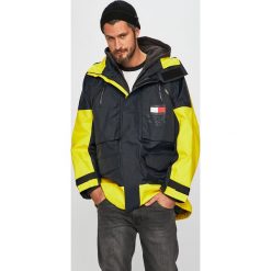 Tommy Hilfiger - Kurtka. Niebieskie płaszcze męskie TOMMY HILFIGER, xl, bez wzorów, z poliamidu, z kapturem. W wyprzedaży za 749,90 zł.
