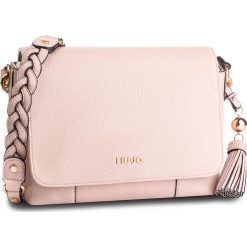 Torebka LIU JO - S Crossbody N19261 E0086 Pearl Blush 41309. Różowe listonoszki damskie marki Liu Jo, bez wzorów, ze skóry ekologicznej, bez dodatków. Za 499,00 zł.