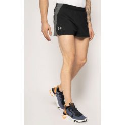 Szorty sportowe Under Armour Ua Launch Sw 1326570. Czarne spodnie męskie Under Armour, s, bez wzorów, z poliesteru, sportowe. W wyprzedaży za 129,00 zł.
