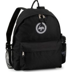 Plecak HYPE - Bottle Backpack Crest YYF539 Black. Czarne plecaki męskie Hype, bez wzorów, z materiału, sportowe. W wyprzedaży za 139,00 zł.