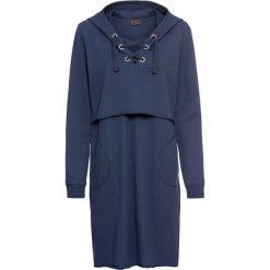 Sukienka oversize bonprix ciemnoniebieski. Niebieskie sukienki damskie bonprix, bez wzorów, z dzianiny, sportowe, z kapturem, bez rękawów, sportowe. Za 109,99 zł.