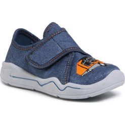Kapcie SUPERFIT - 1-000298-81 M Blau. Niebieskie sandały chłopięce Superfit, z tworzywa sztucznego, bez zapięcia. Za 129,00 zł.