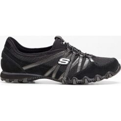 Buty wsuwane Skechers bonprix czarny. Czarne buty sportowe damskie bonprix, bez wzorów, sportowe. Za 199,99 zł.