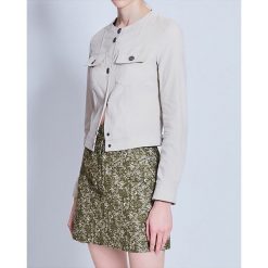 Kurtka w kolorze beżowym. Brązowe kurtki damskie Cacharel, m, z bawełny, klasyczne. W wyprzedaży za 439,95 zł.