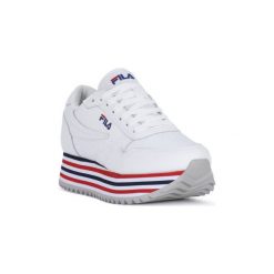 Buty Fila ORBIT ZEPPA. Białe trampki i tenisówki damskie marki Fila, bez wzorów, bez zapięcia. Za 379,89 zł.