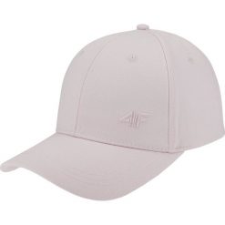 Czapka z daszkiem damska CAD301 - jasny róż. Różowe czapki damskie marki 4f, w paski. Za 39,99 zł.