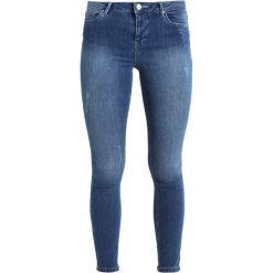 Jeansy damskie: Mint Velvet SAVANNAH DISTRESSED Jeans Skinny Fit light indigo