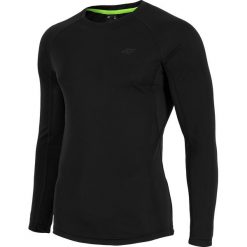Longsleeve treningowy męski TSMLF001 - głęboka czerń. Czarne koszulki męskie 4f, na lato, m, bez wzorów, z poliesteru, bez kołnierzyka, bez rękawów. W wyprzedaży za 69,99 zł.
