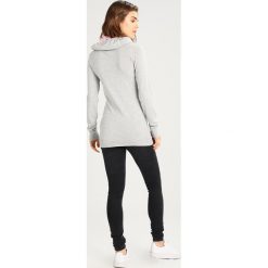 Swetry klasyczne damskie: TWINTIP Sweter pink/ mottled light grey