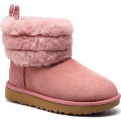 Buty UGG - W Fluff Mini 1098533 W/Pdw. Czerwone buty zimowe damskie marki Ugg, ze skóry, na niskim obcasie. Za 949,00 zł.