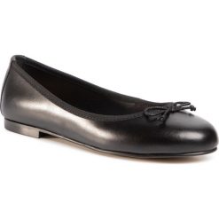 Baleriny GINO ROSSI - I020-2621 1NB Black. Czarne baleriny damskie Gino Rossi, bez wzorów, ze skóry, klasyczne, bez obcasa, na płaskiej podeszwie. Za 229,99 zł.