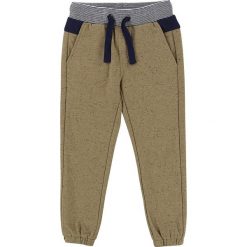 Spodnie dresowe w kolorze khaki. Brązowe spodnie niemowlęce Billieblush & Billybandit, z aplikacjami, z bawełny. W wyprzedaży za 65,95 zł.