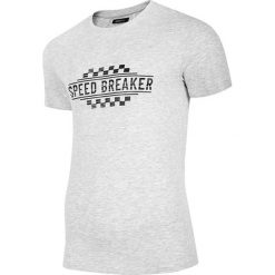 T-shirt w kolorze jasnoszarym. Szare t-shirty męskie Outhorn, xl, z nadrukiem, z okrągłym kołnierzem. W wyprzedaży za 29,95 zł.