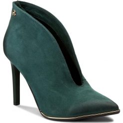 Buty zimowe damskie: Szpilki CARINII – B3755/O I64-000-000-C11