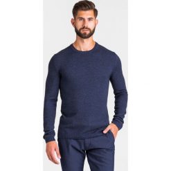 SWETER HARLOW JOOP!. Niebieskie swetry męskie Joop! Collection, xxl, z aplikacjami, z wełny, z okrągłym kołnierzem, bez kaptura. Za 413,40 zł.