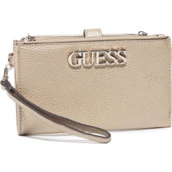 Duży portfel damski Guess Uptown Chic (Mg) Slg SWMG73 01570. Żółte portfele damskie Guess, z aplikacjami. W wyprzedaży za 199,00 zł.