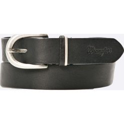 Wrangler - Pasek skórzany. Czarne paski damskie Wrangler, w paski, ze skóry. W wyprzedaży za 129,90 zł.