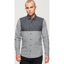 Dwukolorowa koszula o kroju slim - Szary. Szare koszule męskie slim Cropp, l. Za 89,99 zł.