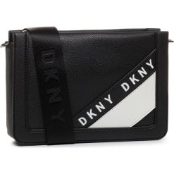 Torebka DKNY - R94EZF33 Black/Silver BSV. Czarne listonoszki damskie DKNY, bez wzorów, ze skóry, bez dodatków. Za 639,00 zł.