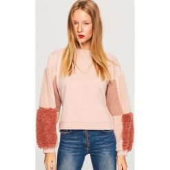 Bluza z ozdobnymi rękawami - Różowy. Czerwone bluzy damskie Reserved, l. Za 89,99 zł.