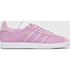 Adidas Originals - Buty Gazelle W. Różowe buty sportowe damskie adidas Originals, bez wzorów, ze skóry, sportowe. W wyprzedaży za 139,90 zł.