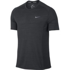 Nike Koszulka męska Dri-Fit Cool Miler SS czarna r. S (718348 010). Czarne koszulki sportowe męskie Nike, m, dri-fit (nike). Za 75,81 zł.