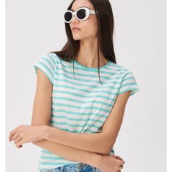 T-shirt w paski - Zielony. Zielone t-shirty damskie Sinsay, s, w paski, bez kołnierzyka. Za 19,99 zł.