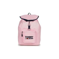 Plecaki Tommy Jeans TJM HERITAGE BACKPACK. Różowe plecaki damskie Tommy Jeans, bez wzorów, z jeansu. Za 429,00 zł.