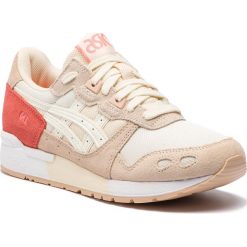 Sneakersy ASICS - Gel-Lyte 1192A057 Seashell/Ivory 800. Czerwone półbuty damskie Asics, z zamszu. W wyprzedaży za 289,00 zł.