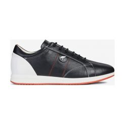 Geox Avery Tenisówki Czarny. Czarne trampki i tenisówki damskie Geox, bez wzorów, ze skóry, bez zapięcia. Za 464,95 zł.
