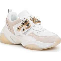 Sneakersy TAMARIS - 1-23785-24 White 100. Białe półbuty damskie Tamaris, ze skóry. Za 399,00 zł.