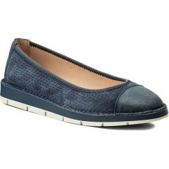 Półbuty HISPANITAS - Maui-V8 HV86783 Jeans. Niebieskie półbuty damskie Hispanitas, na co dzień, bez wzorów, z jeansu, bez obcasa, na płaskiej podeszwie, bez zapięcia. W wyprzedaży za 279,00 zł.