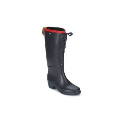 Kalosze Aigle MISS JULIETTE L. Niebieskie kalosze damskie Aigle, bez wzorów. W wyprzedaży za 439,20 zł.