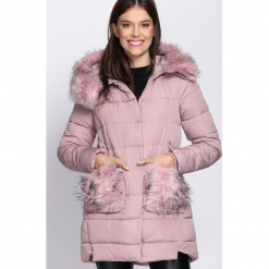 Różowa Kurtka Wildest Dreams. Brązowe kurtki damskie pikowane marki QUECHUA, na zimę, m, z materiału. Za 189,99 zł.
